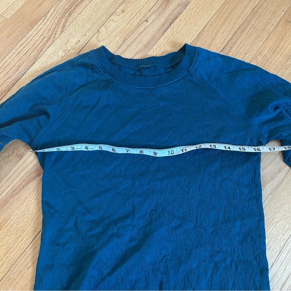 Lululemon Rest Less Pullover Rib/Textured Pattern Blue - Picture 3 of 10
